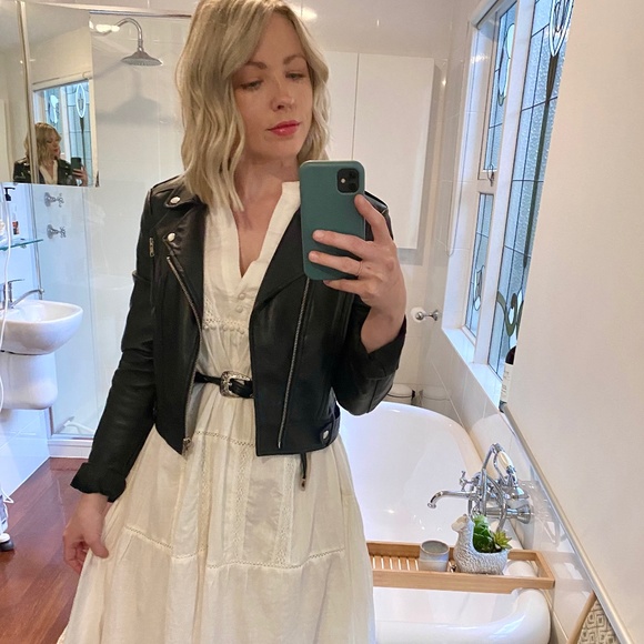 Meet your Posher, Jessica - Picture 1 of 1